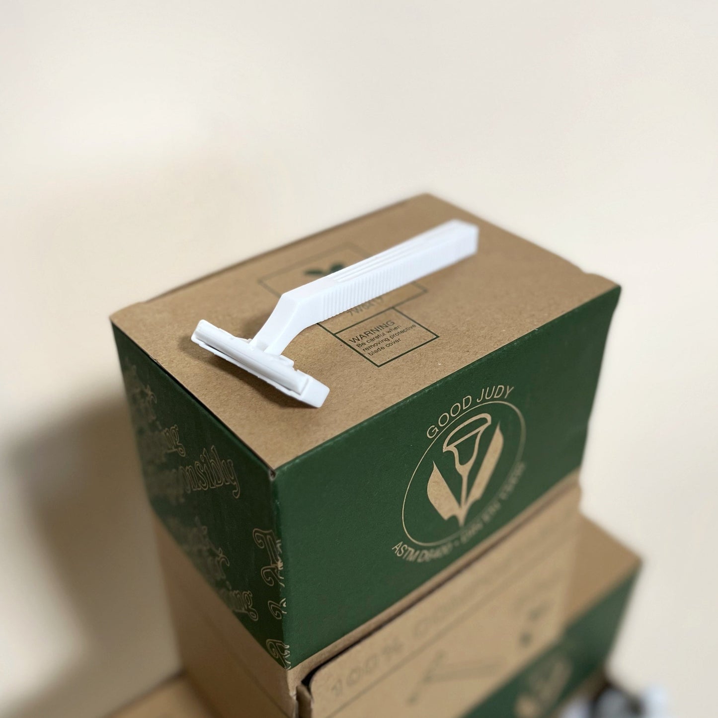 Compostable Razors